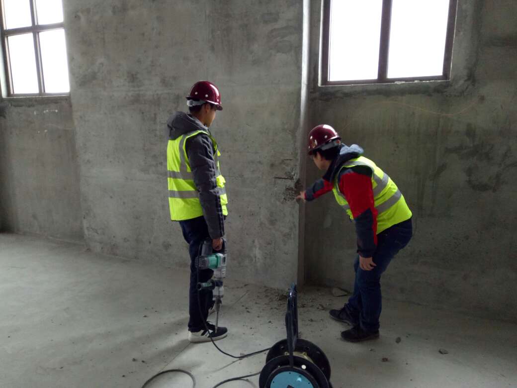 倉庫房屋質量檢測檢測現(xiàn)場